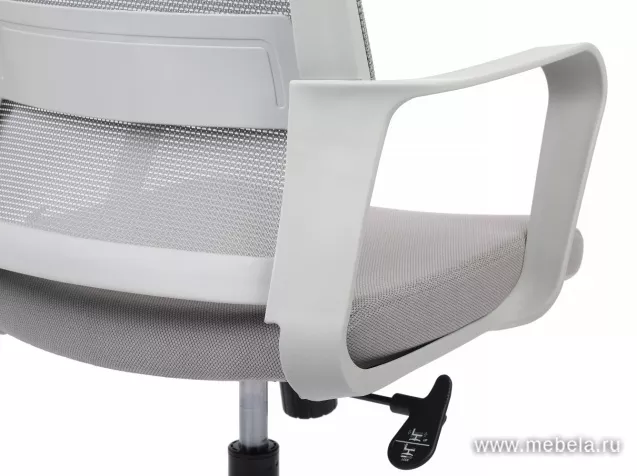 кресло RV-M1029 MBE