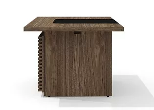 Стол руководителя с декор. траверсом