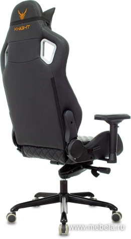 кресло Knight Titan