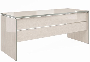 Стол письменный прямой