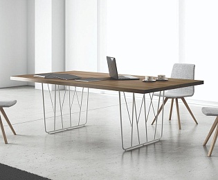 фото столы Deck Meeting 