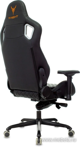 кресло Knight Titan