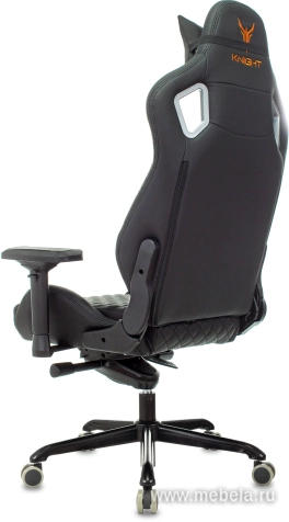 кресло Knight Titan