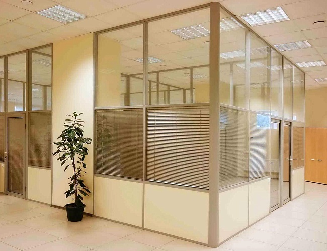 фото Стационарные перегородки