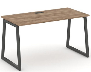 Стол письменный на T1-образных опорах 40х40