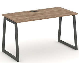 Стол письменный на T1-образных опорах 40х40