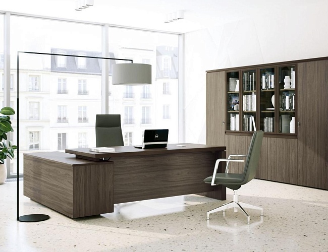 фото кабинет директора Mark-II