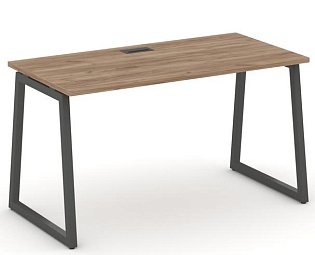 Стол письменный на T1-образных опорах 40х40